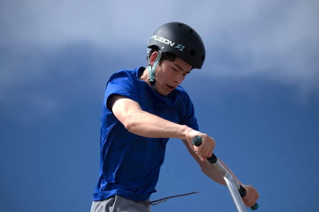 Bezpieczna jazda na hulajnodze